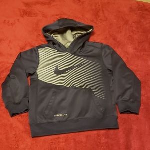 Nike boys Hoodie size 6